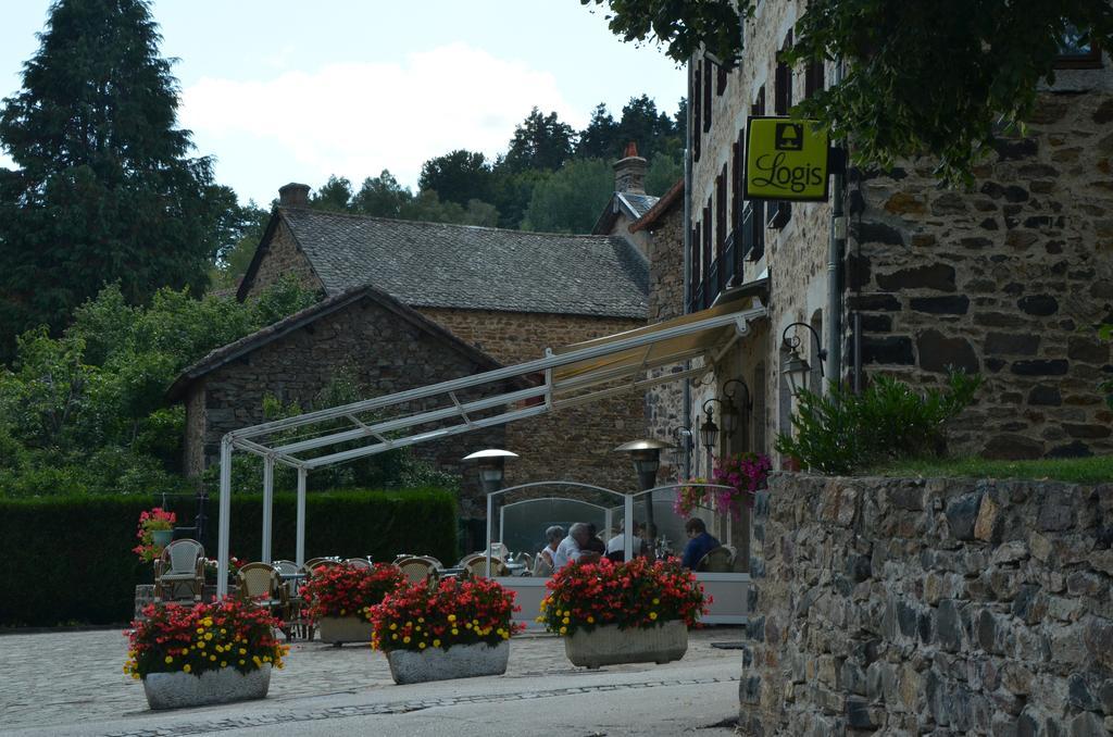 Hotel Logis Auberge De L'Allagnonette à Saint-Poncy Extérieur photo